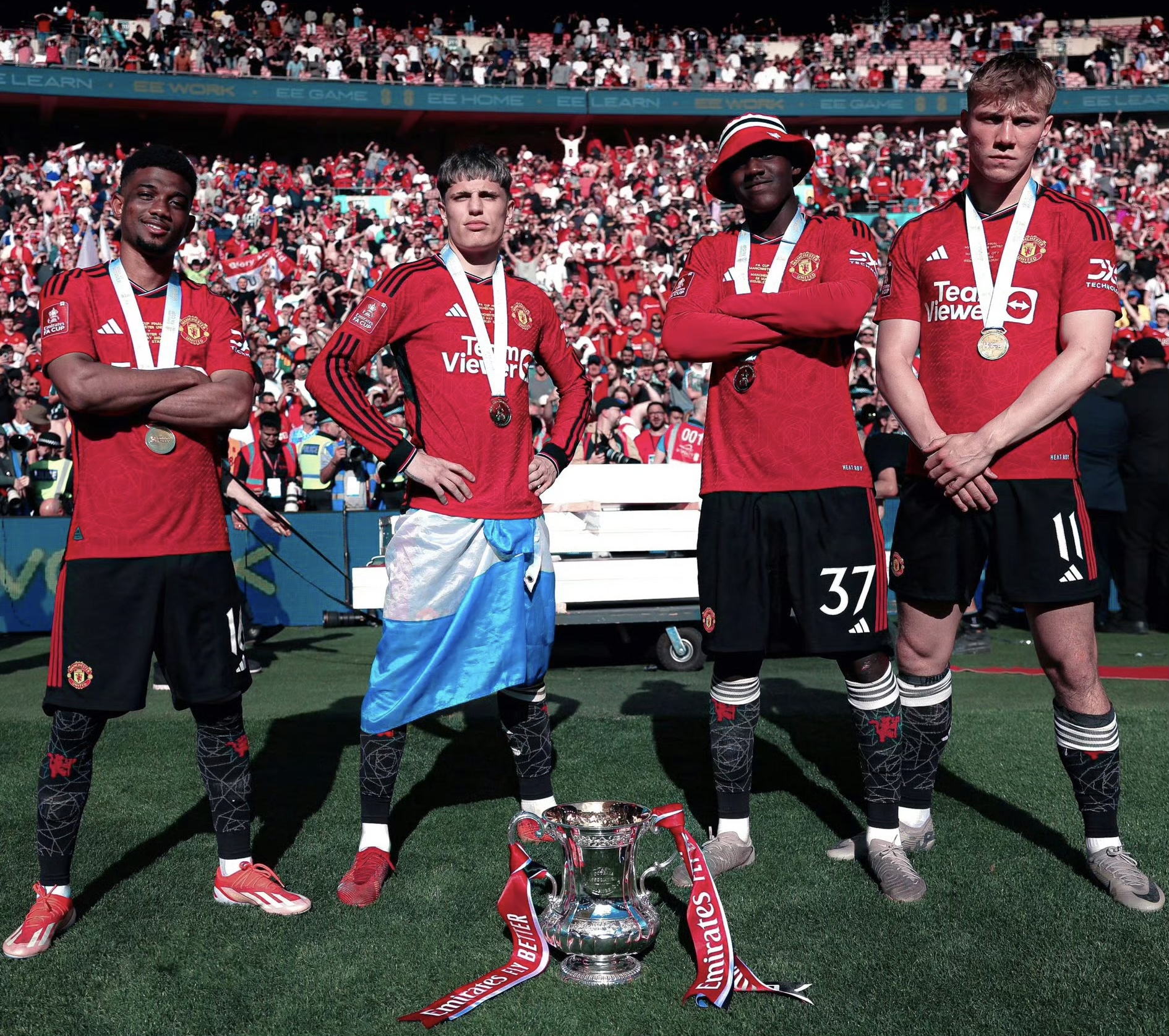 曼联迎足总杯关键赛,今夜豪取连胜,媒体盛赞,赛季目标并未改变的简单介绍 曼联迎足总杯关键赛,今夜豪取连胜,媒体盛赞,赛季目标并未改变的简单介绍